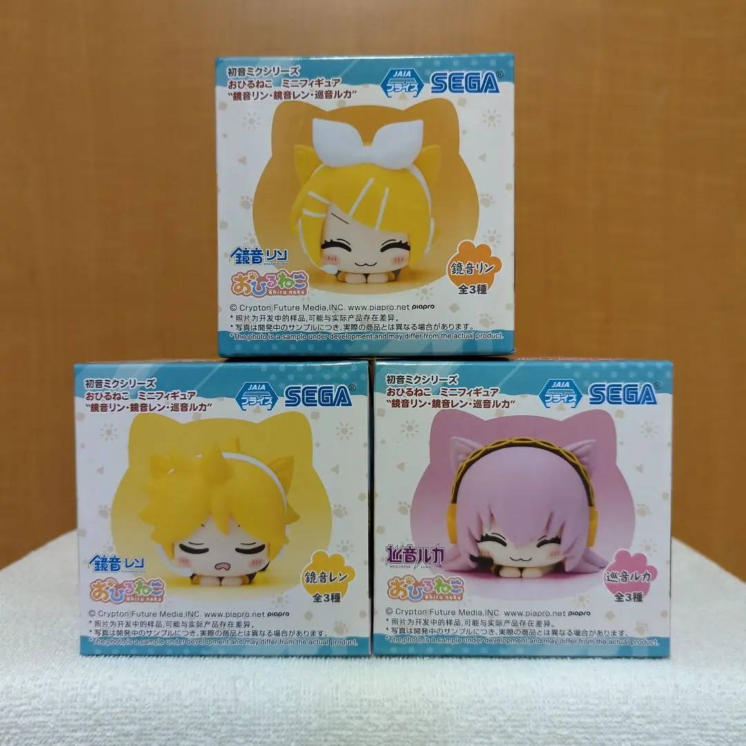 鏡音リン　鏡音レン　巡音ルカ　初音ミク シリーズ おひるねこ　フィギュア 初音ミクシリーズおひるねこミニフィギュア“鏡音リン・鏡音レン