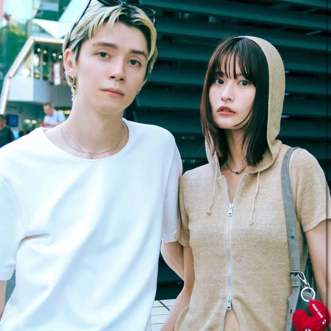STRONG PACK TEE GREY sizeS ours アワーズ 2025年最新】STRONG pack tee oursの人気アイテム - メルカリ