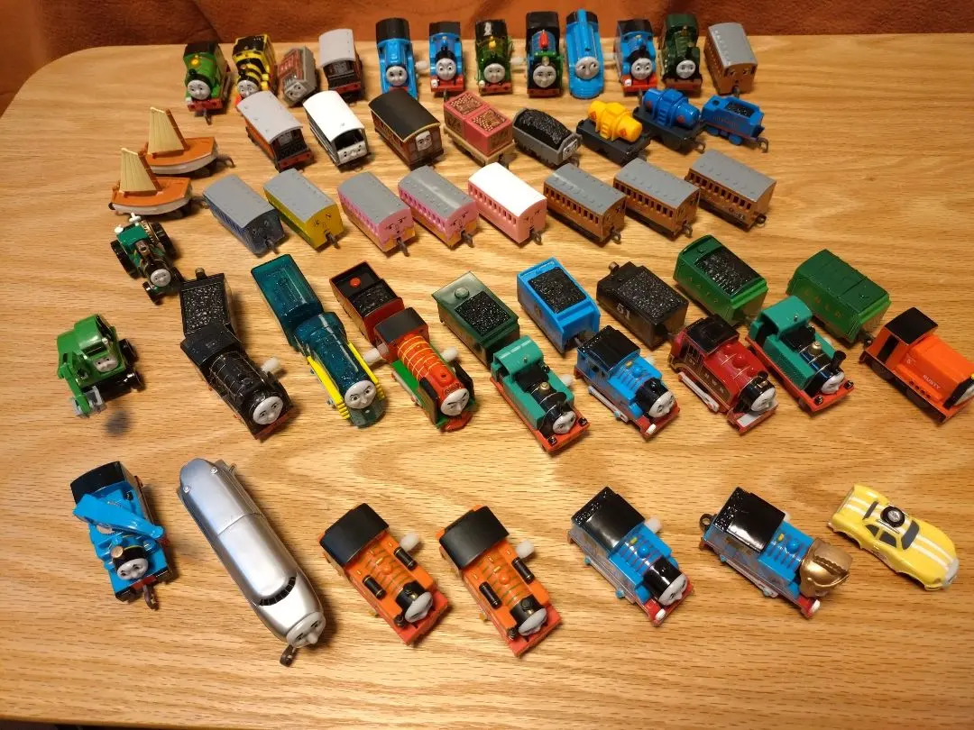 Thumbnail of Capsule Plarail Thomas Train Set