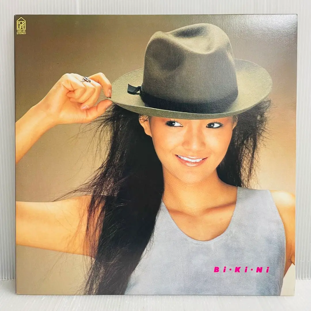 【 新品 : 限定盤】LP レコード （カラーレコード）/ 杏里： ビキニ LP/国内盤】 杏里 / Bi• Ki• Ni ビキニ 28K-48 - メルカリ