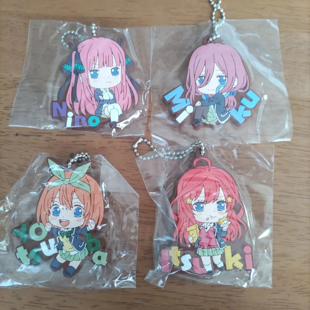 Thumbnail of The Quintessential Quintuplets rubber strap (Ichika not included)