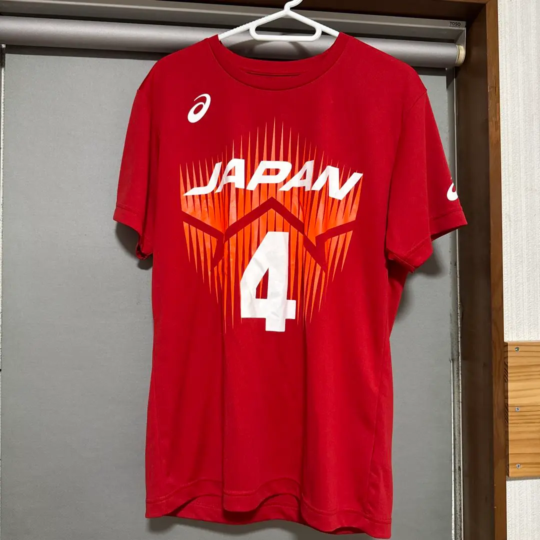 【限定品美品】SVリーグ バレーボール 宮浦健斗 ユニフォーム Tシャツ 限定品美品】SVリーグ バレーボール 宮浦健斗 ユニフォーム T