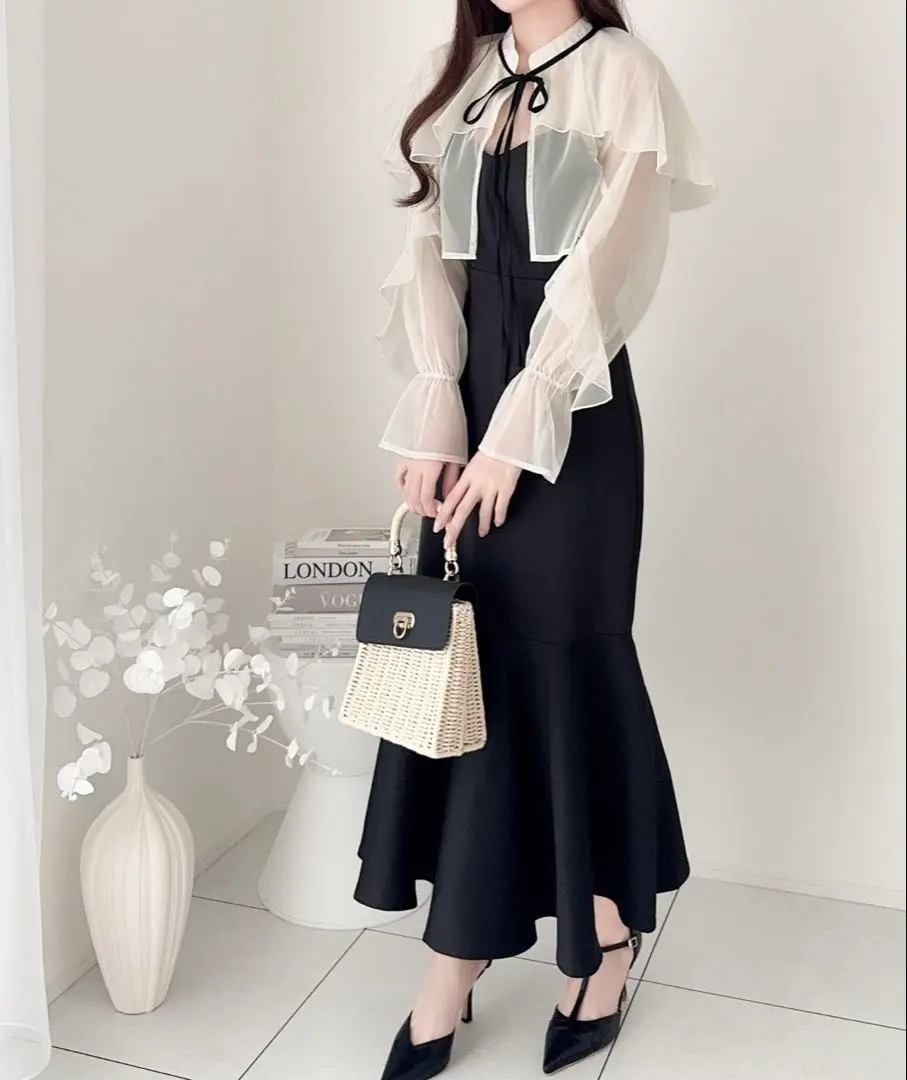 Thumbnail of Brand new, unopened ♡ mily bilet Mermaid Cami Dress Set