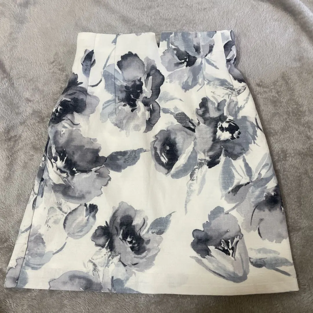 碎花印花 緊身裙 M 的縮圖