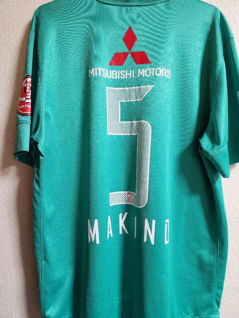 浦和レッズ　トレーニングウェア　ユニフォーム　槙野　興梠　レアル　マンu マンC 浦和レッズ トレーニングウェア ユニフォーム 槙野 興梠 レアル