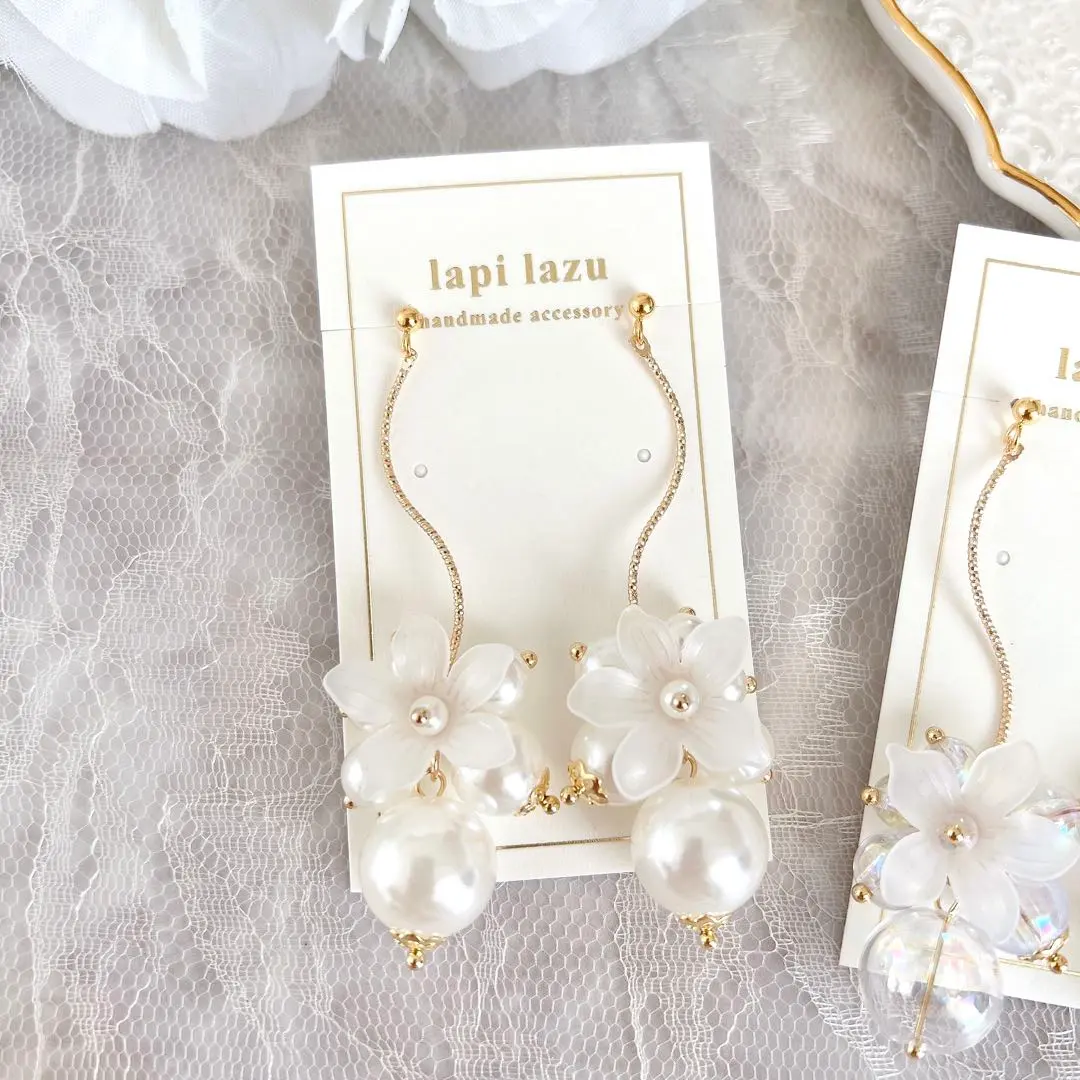 Thumbnail of Limited Time Sale: Earrings/Earrings