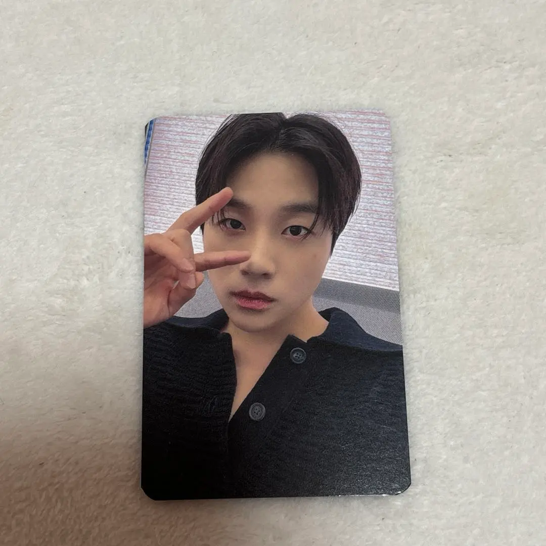 Thumbnail of Jinan (iKON) Osaka Limited Trading Card (Blue Moon)