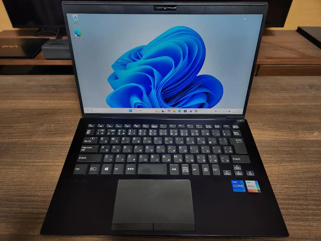使用少 VAIO SX14 勝色 i7-1195G7 32GB 4K LTE他 2025年最新】VAIO SX14 32gbの人気アイテム - メルカリ