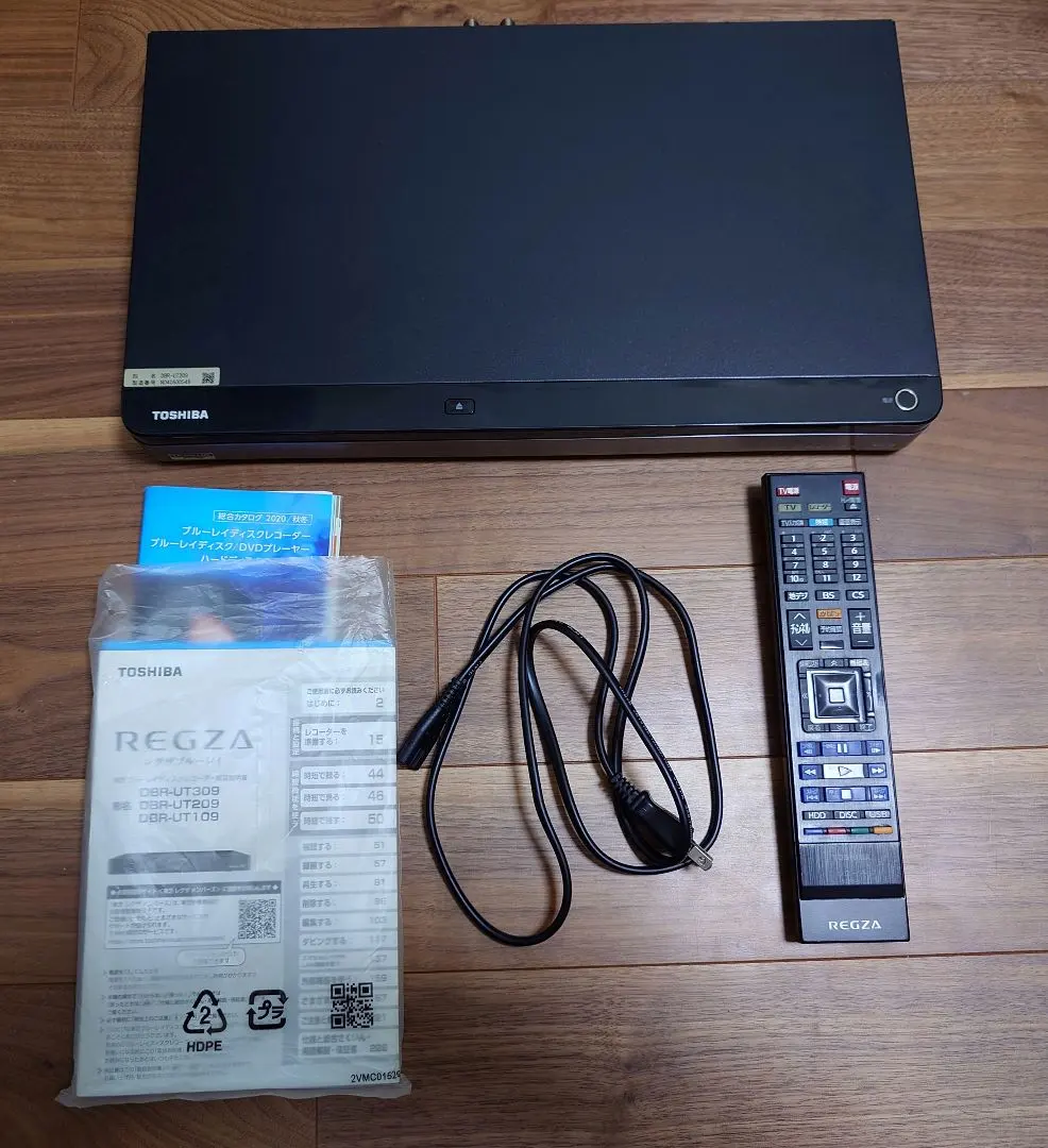 Thumbnail of Toshiba Blu-ray Disc Recorder DBR-UT209