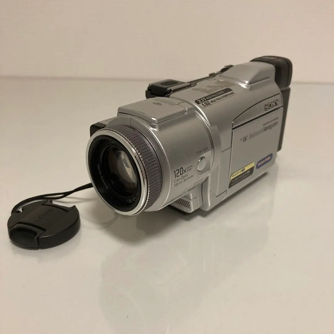 ソニー ハンディカム DCR-TRV70 【動作品・美品】
