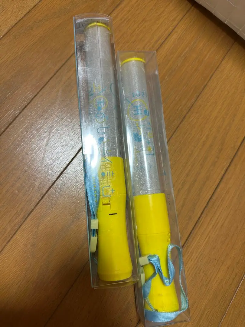 Thumbnail of Hinatazaka46 Penlight Set of 2