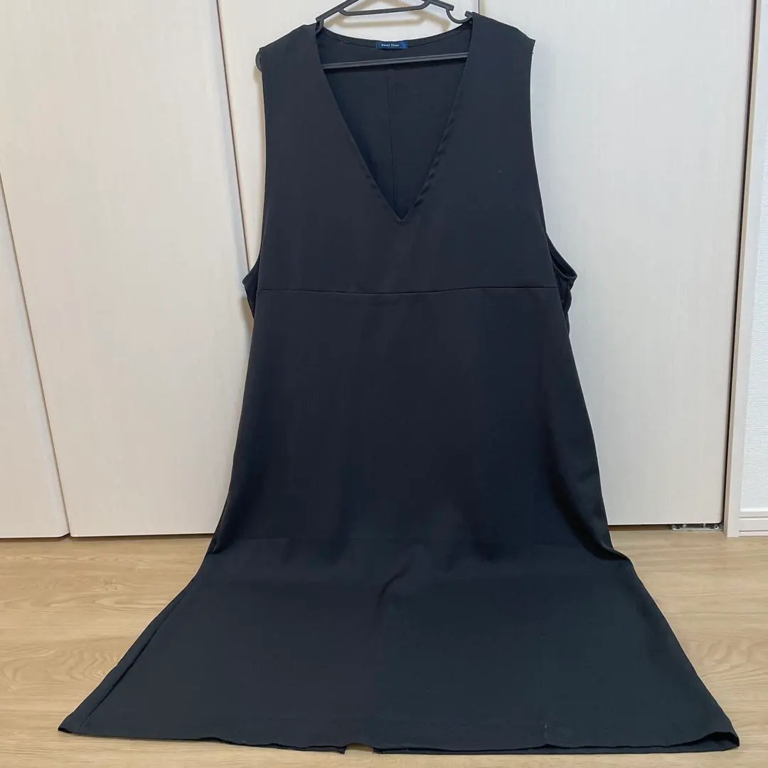 Thumbnail of Sleeveless long dress, black, 3L