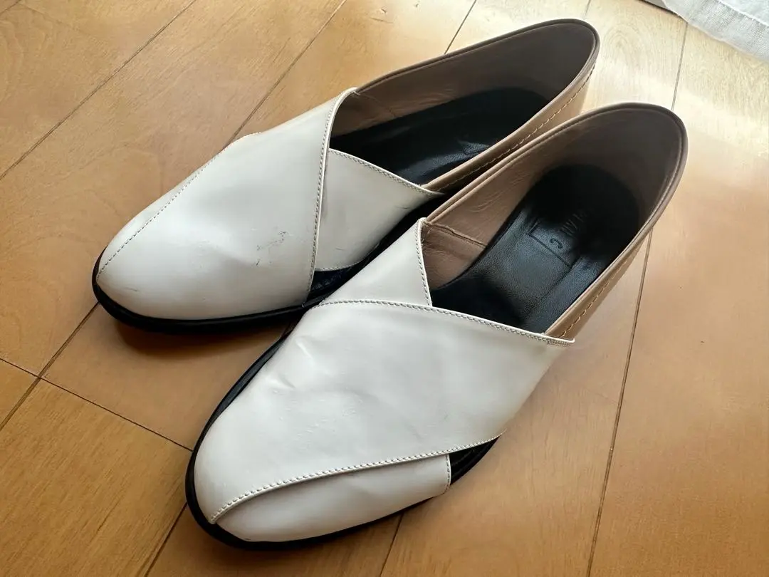 プランシー PLAN C 白レザーヒールシューズ marni - メルカリ