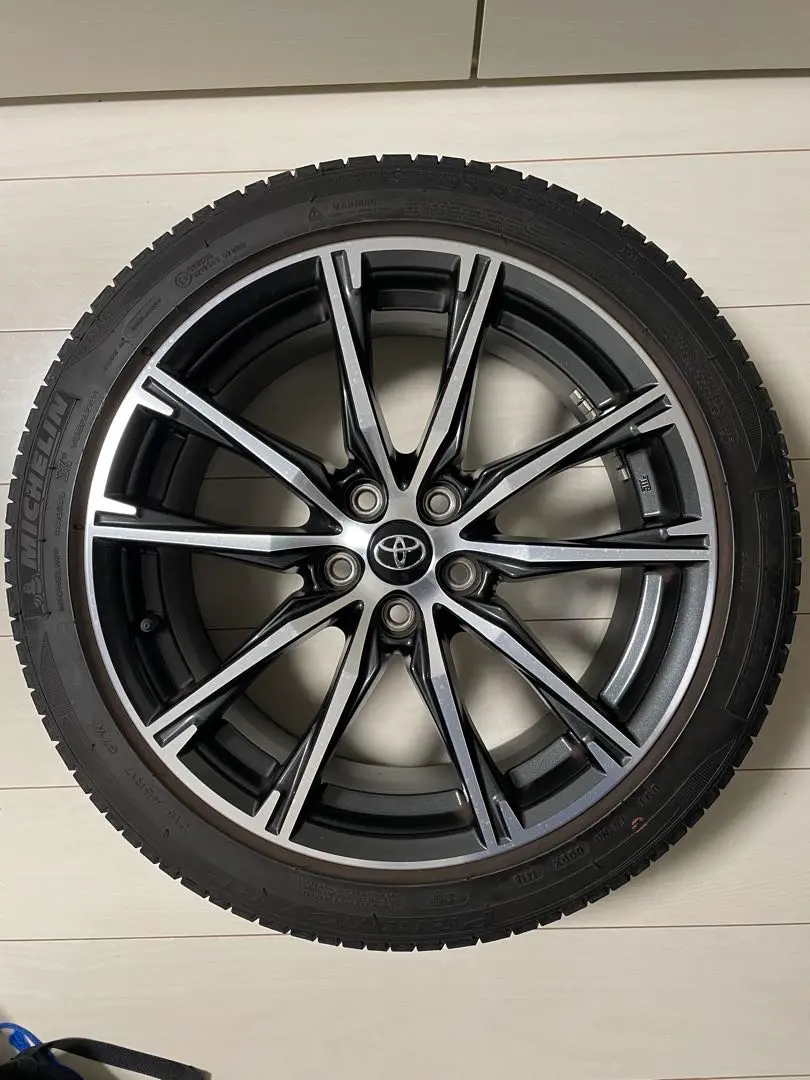 zn6 86 後期型純正ホイール 4本セット TOYOTA 86 後期型 純正ホイール4本 - メルカリ