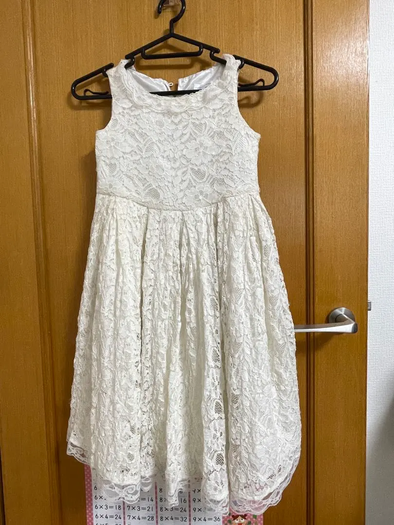 凱瑟琳小屋 禮服洋裝 120 的縮圖