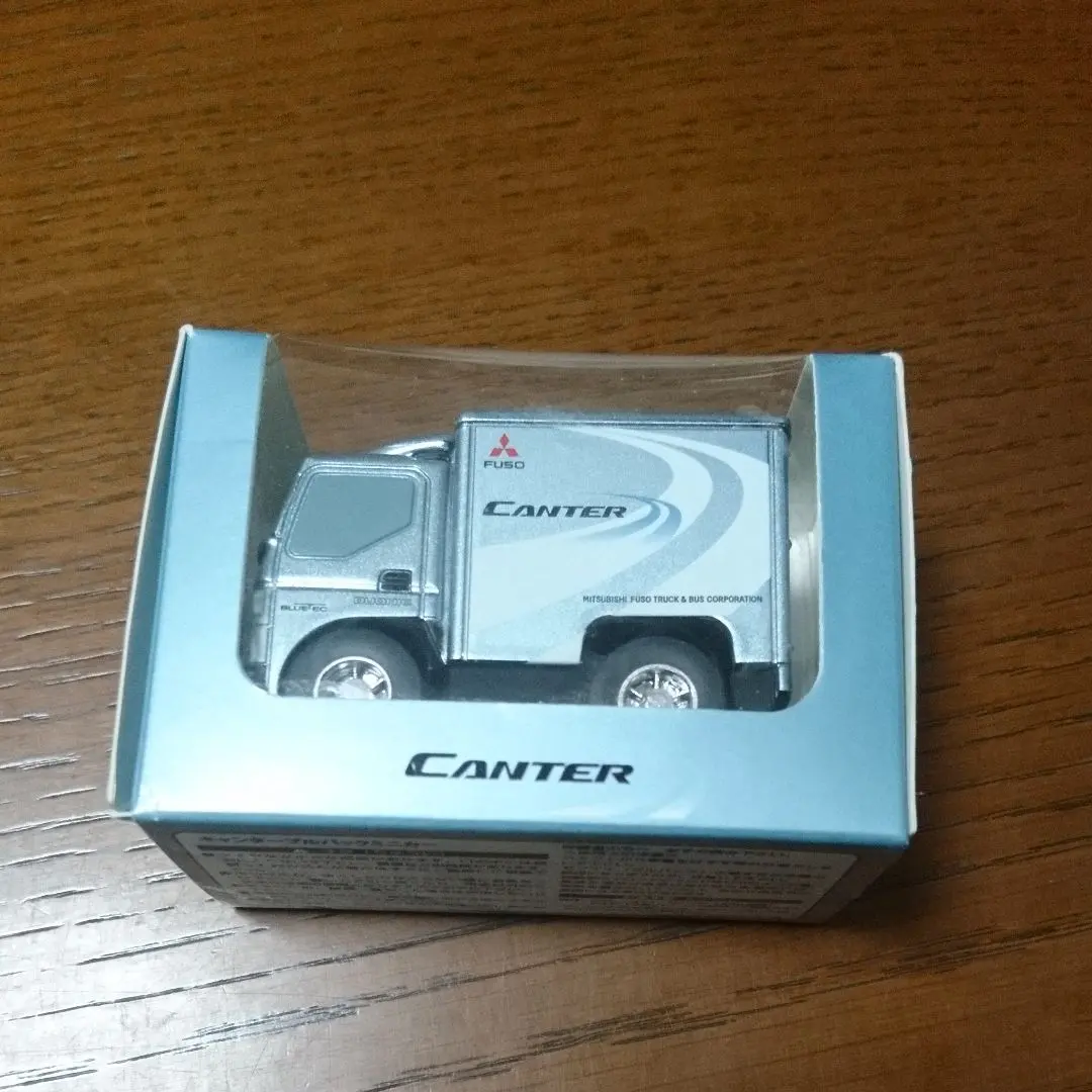 三菱扶桑Canter回力車迷你模型 的縮圖