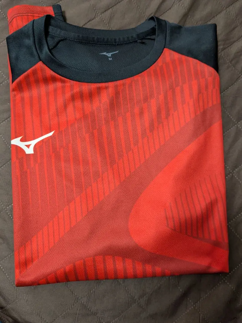 Thumbnail of Table Tennis Uniform - Mizuno