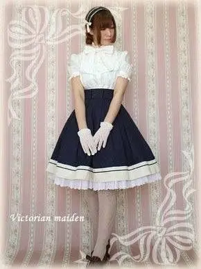 ヴィクトリアンメイデン　バッスルスカート　アンダースカートセット Victorian maiden - ロングバッスルスカートの通販 by Anna's