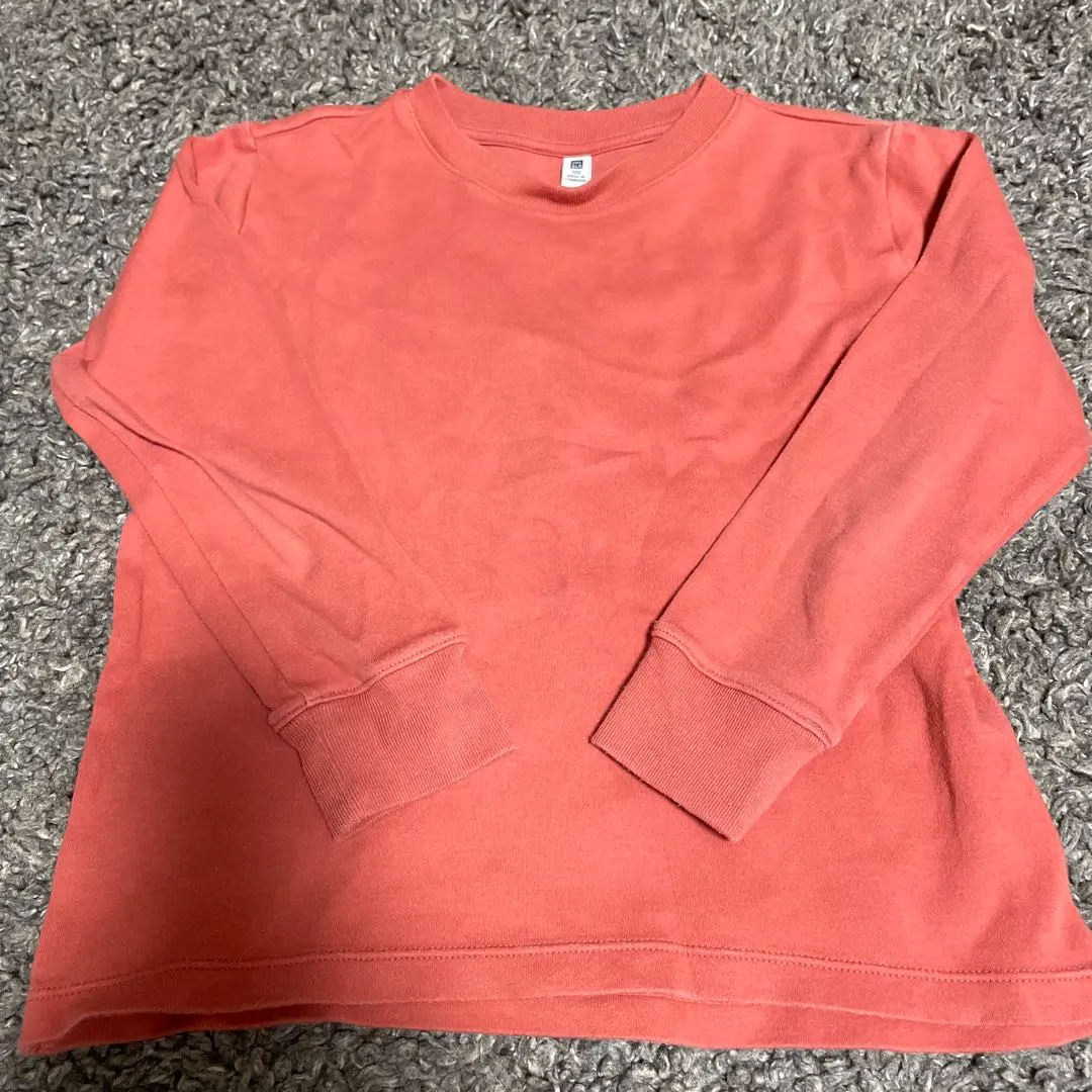 Thumbnail of Uniqlo long-sleeved cut-and-sew shirt, size 120