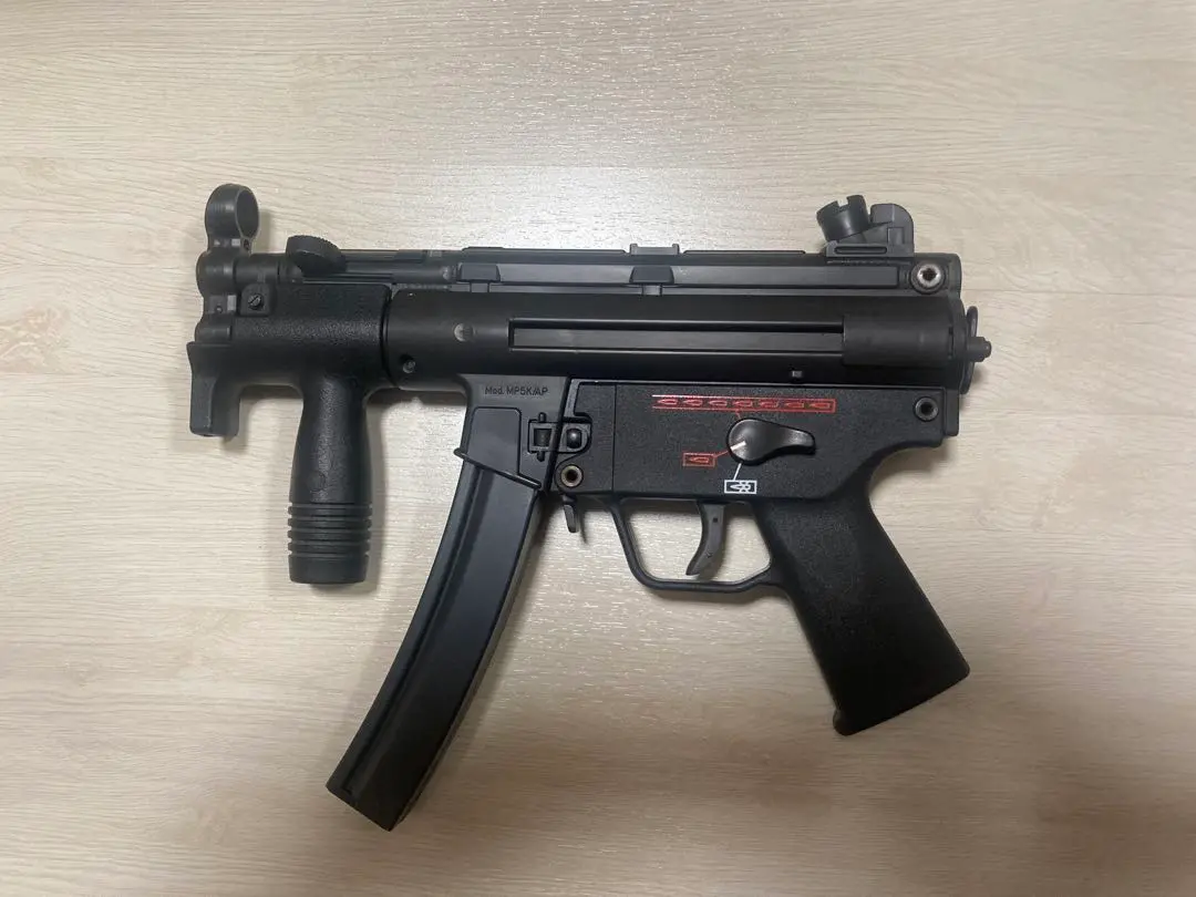 MGC MP5K PDW 電動ガスガン MGC H&K MP5KA4 ビンテージ エアガン レビュー