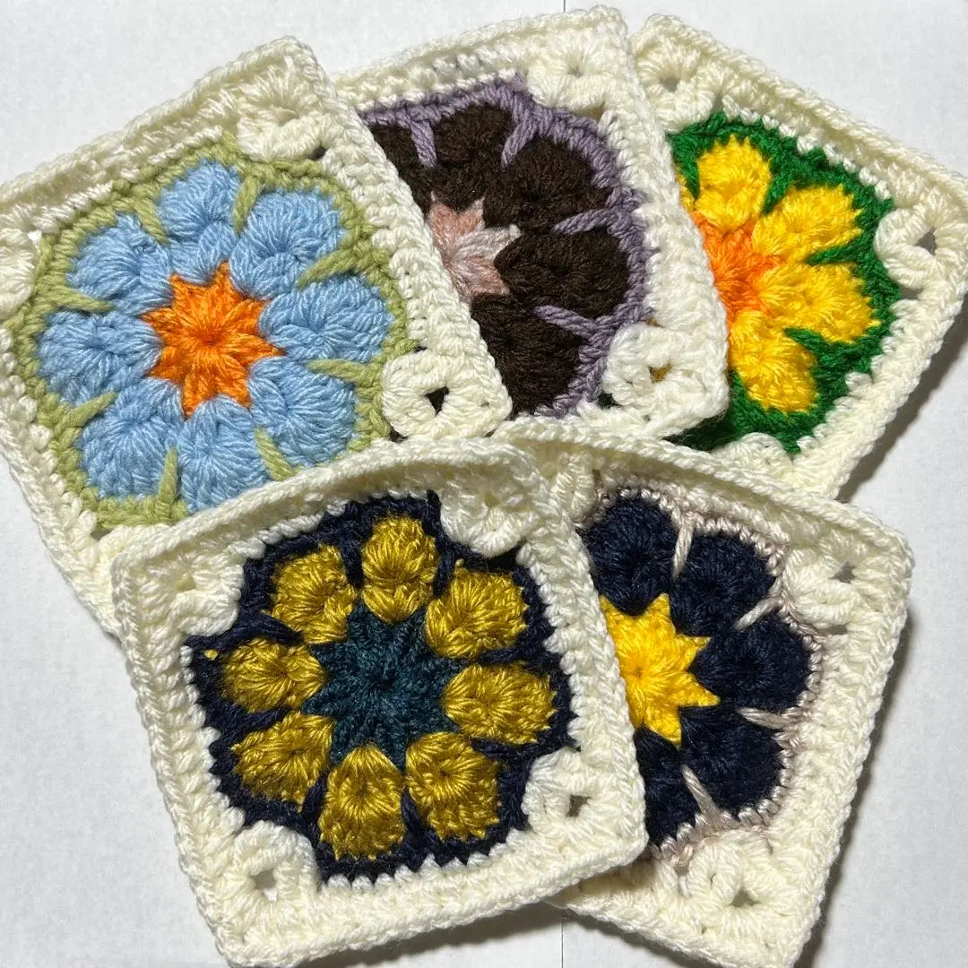 花紋鉤針編織杯墊5件套 的縮圖