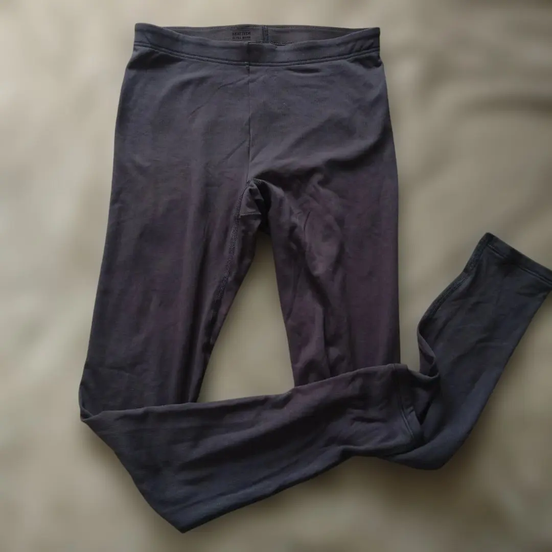 Thumbnail of UNIQLO HEATTECH ULTRA WARM Gray M size