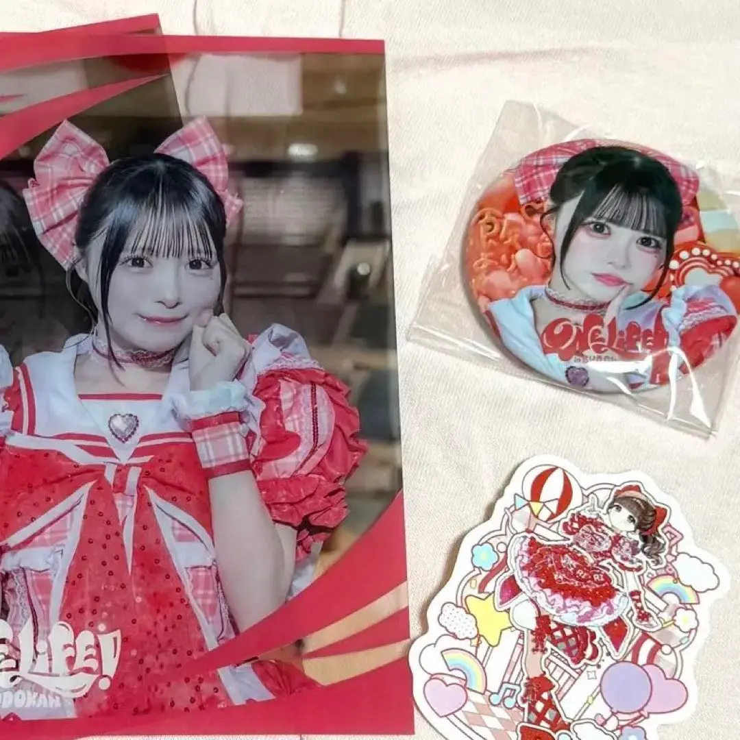 Thumbnail of Kokohana Riri Clear Cards (2) + Can Badge + Sticker Set