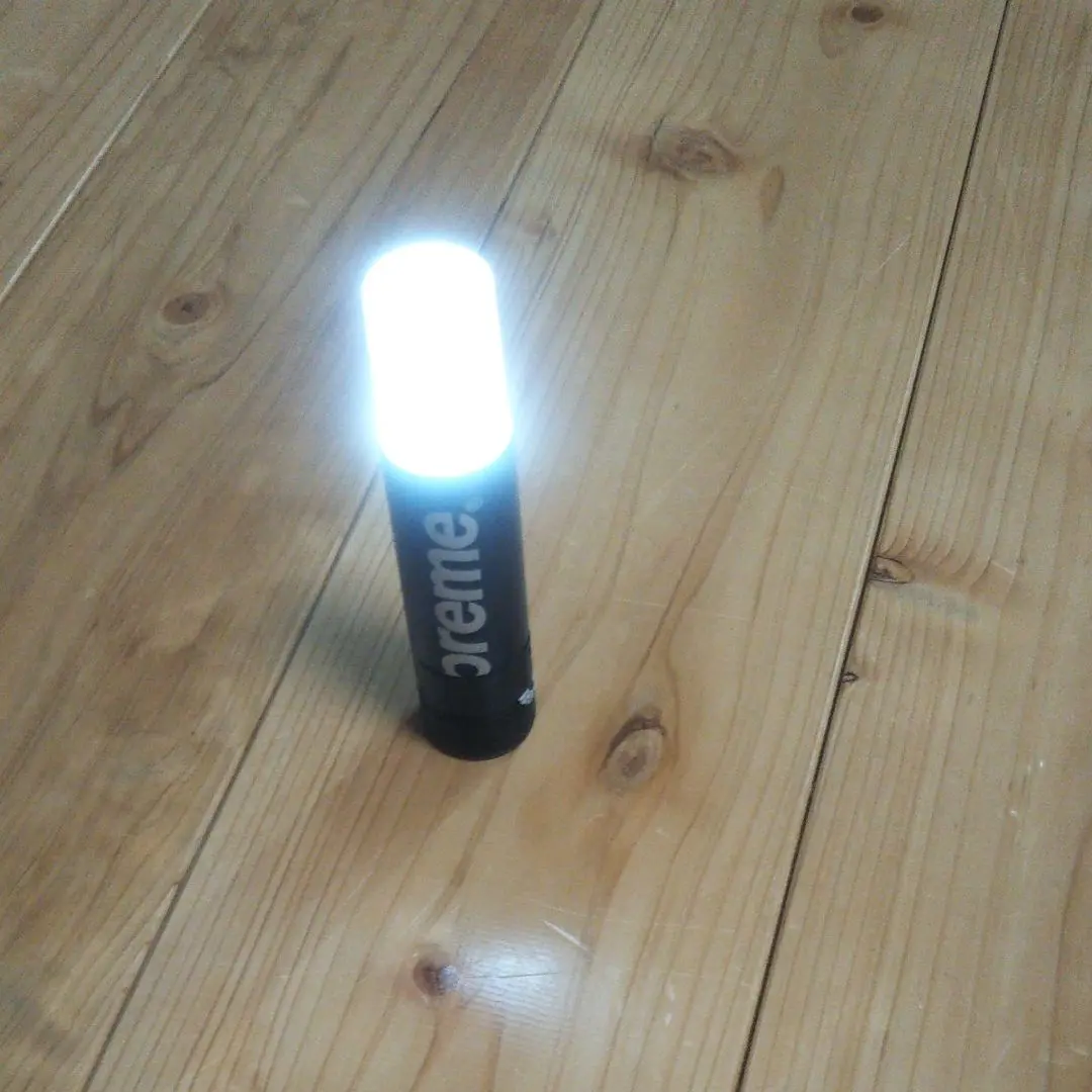 2025年最新】flashlight シュプリームの人気アイテム - メルカリ