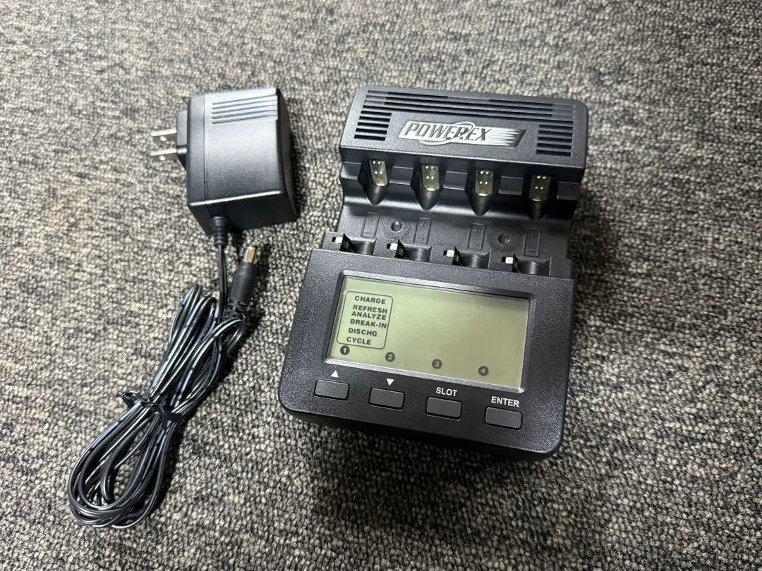 【新品未使用】パワーレックス充電器 POWEREX MH-C9000  ミニ四駆 ミニ四駆 POWEREX パワーレックス MH-C9000 充電器 おまけ付き