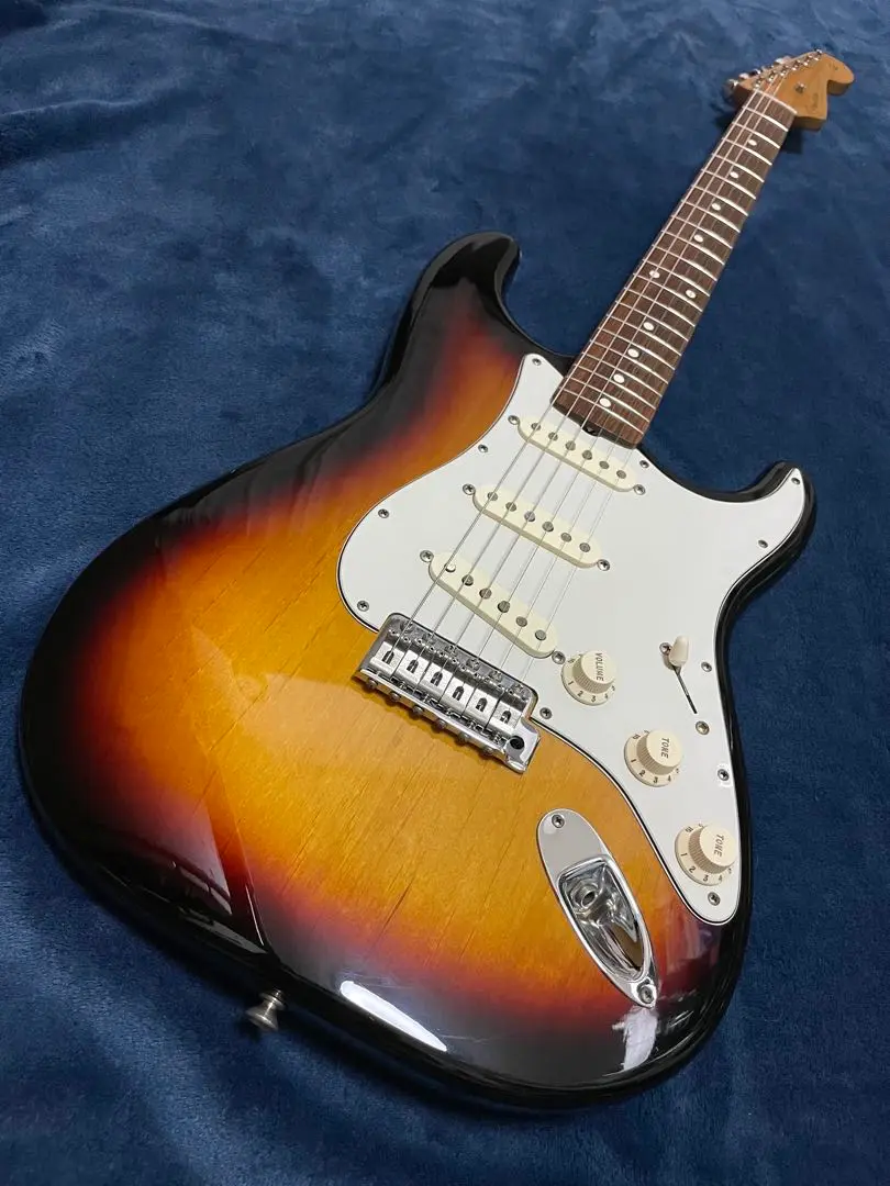Fender MEXICO】フェンダーメキシコ『エレキギター』Classic 60s
