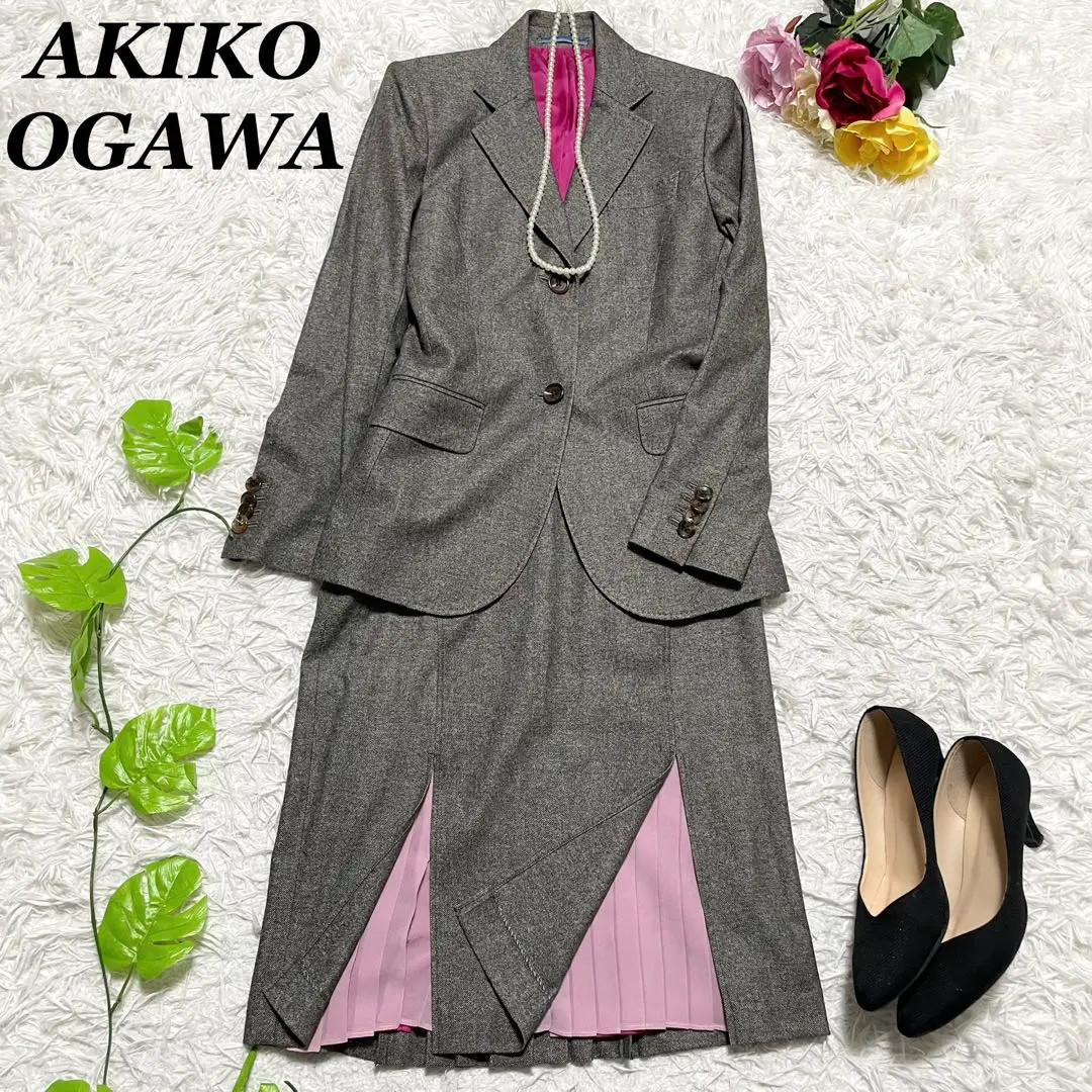 【みっちゃん】AKIKO OGAWA 黒のスーツ スカートスーツ上下 2025年最新】アキコオガワ スカートスーツ上下の人気アイテム