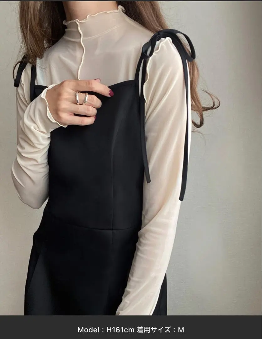 肩帶蝴蝶結吊帶連衣裙 的縮圖