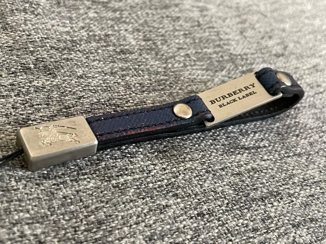 BURBERRY BLACK LABEL バーバリー ストラップ スマホ 携帯 2025年最新】BURBERRY BLACK LABEL スマートフォン・携帯電話の