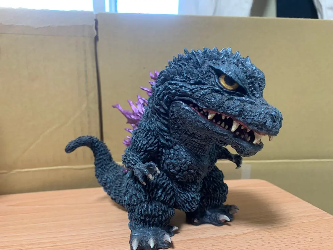 デフォリアル　ゴジラ（1999）ミレニアム　一般流通版　中古品 Amazon | GARAGE TOY デフォリアル ゴジラ (1999) 一般流通版