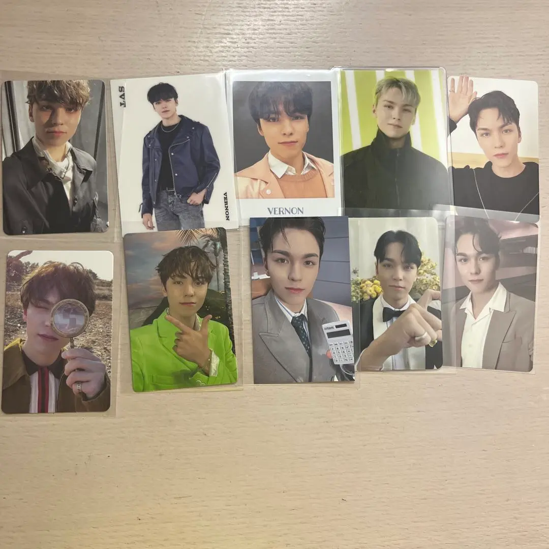 Thumbnail of SEVENTEEN VERNON trading card, individual sales possible