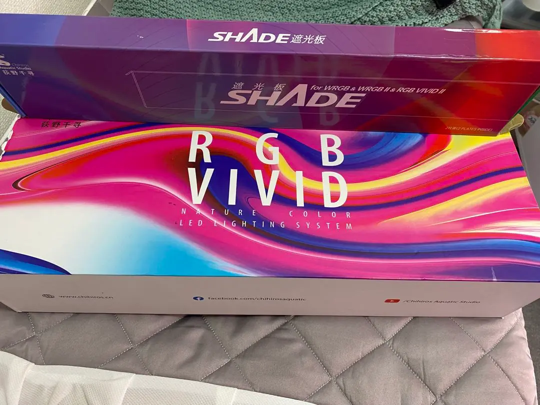 Chihiros RGB VIVID2 LED照明システム シェード付 中古