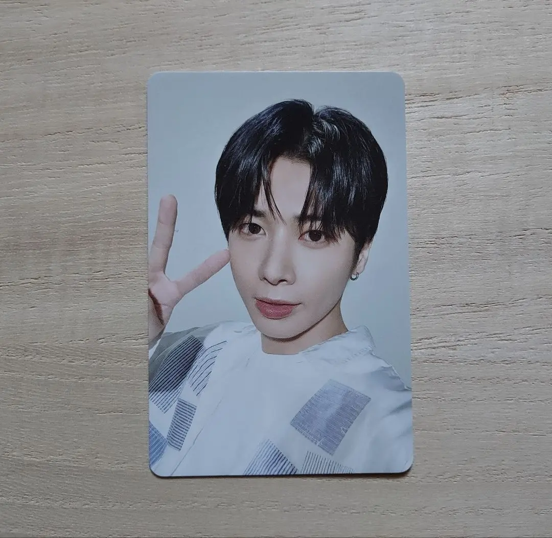 TXT VR演唱會 HEART ATTACK 小卡 泰亨 的縮圖