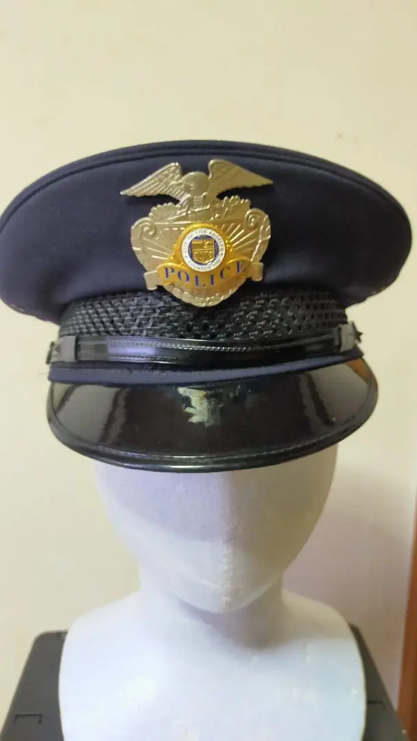 ＢＰドイツ連邦警察＊ブレ―マーハーフェン州帽章（実物） 楽天市場】ドイツ軍放出品 帽子 NVA 女性兵士 ドレスハット