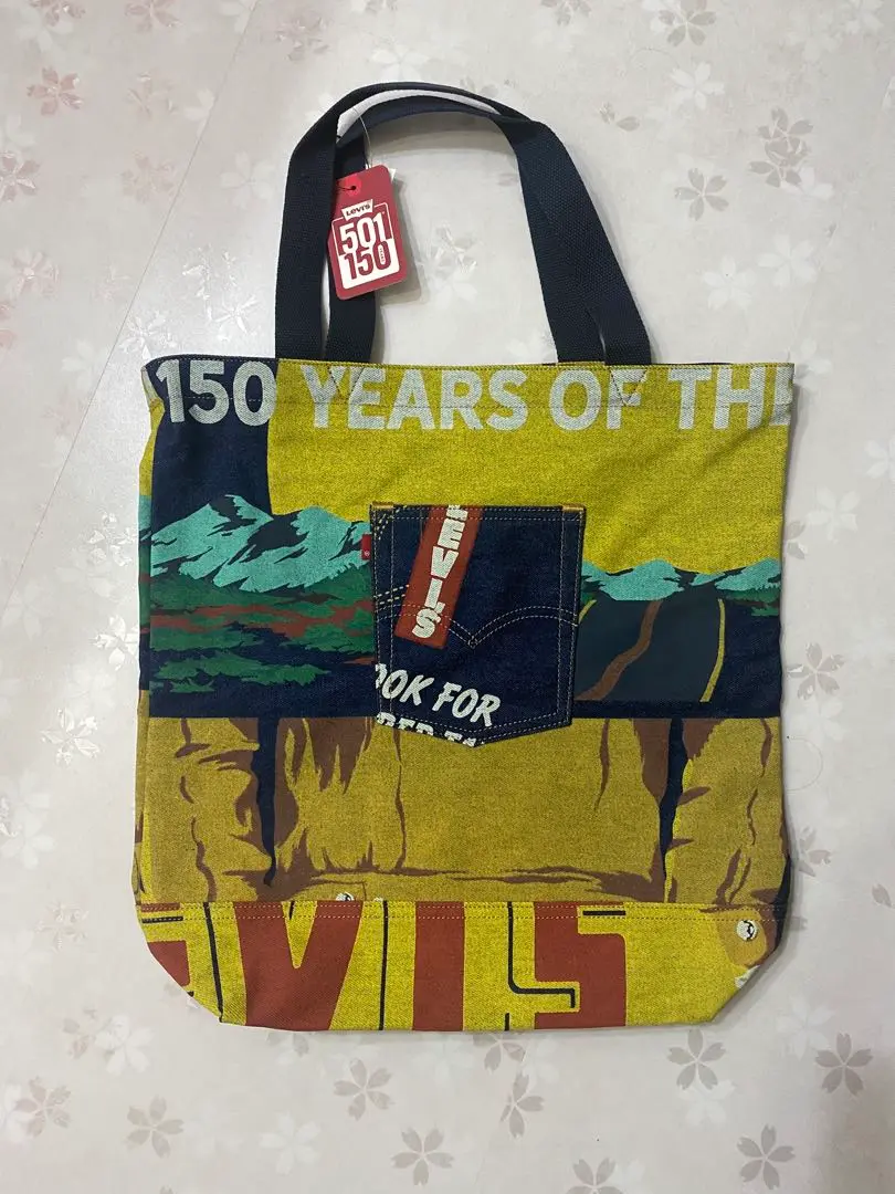Levi's 501 150周年記念 BANNER PRINT トートバッグ 2025年最新】リーバイス150周年バナープリントの人気アイテム