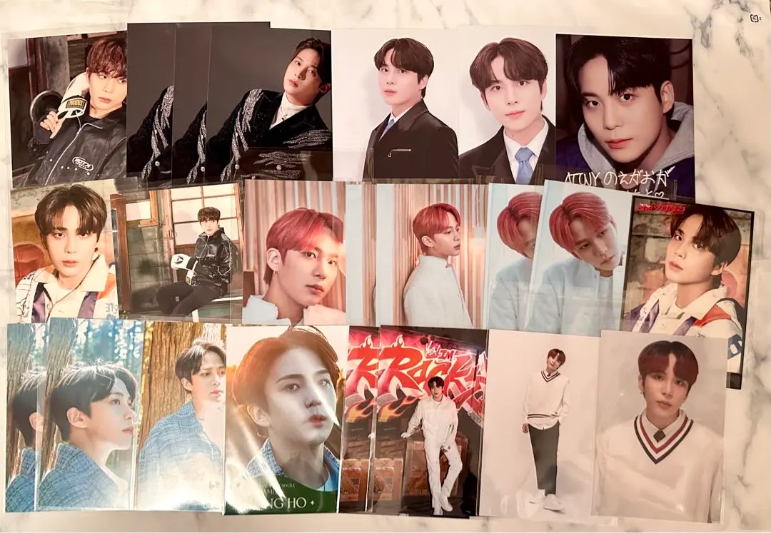 Thumbnail of ATEEZ Jongho Photo & Postcard Set ②