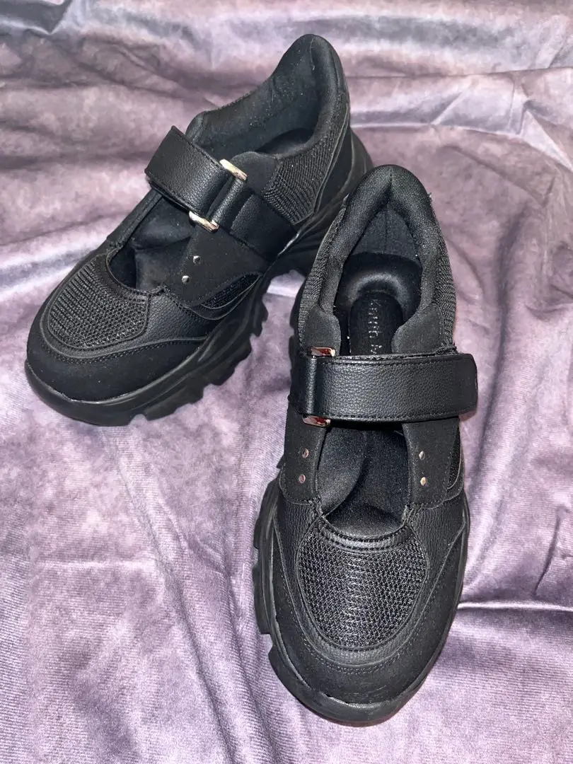 sneaker style shandals（サンダル）｜Knuth Marf