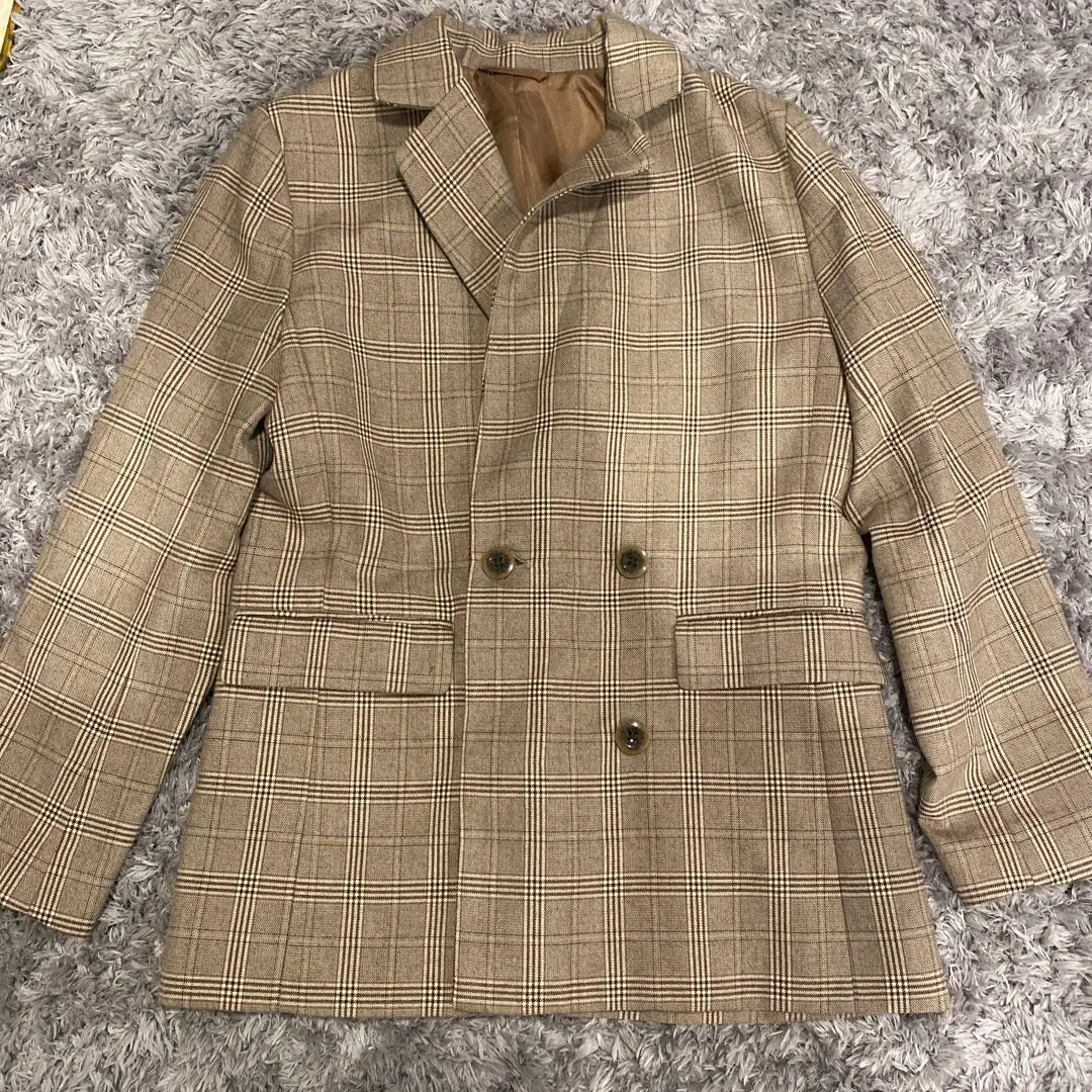 GU 米色系格紋西裝外套 的縮圖