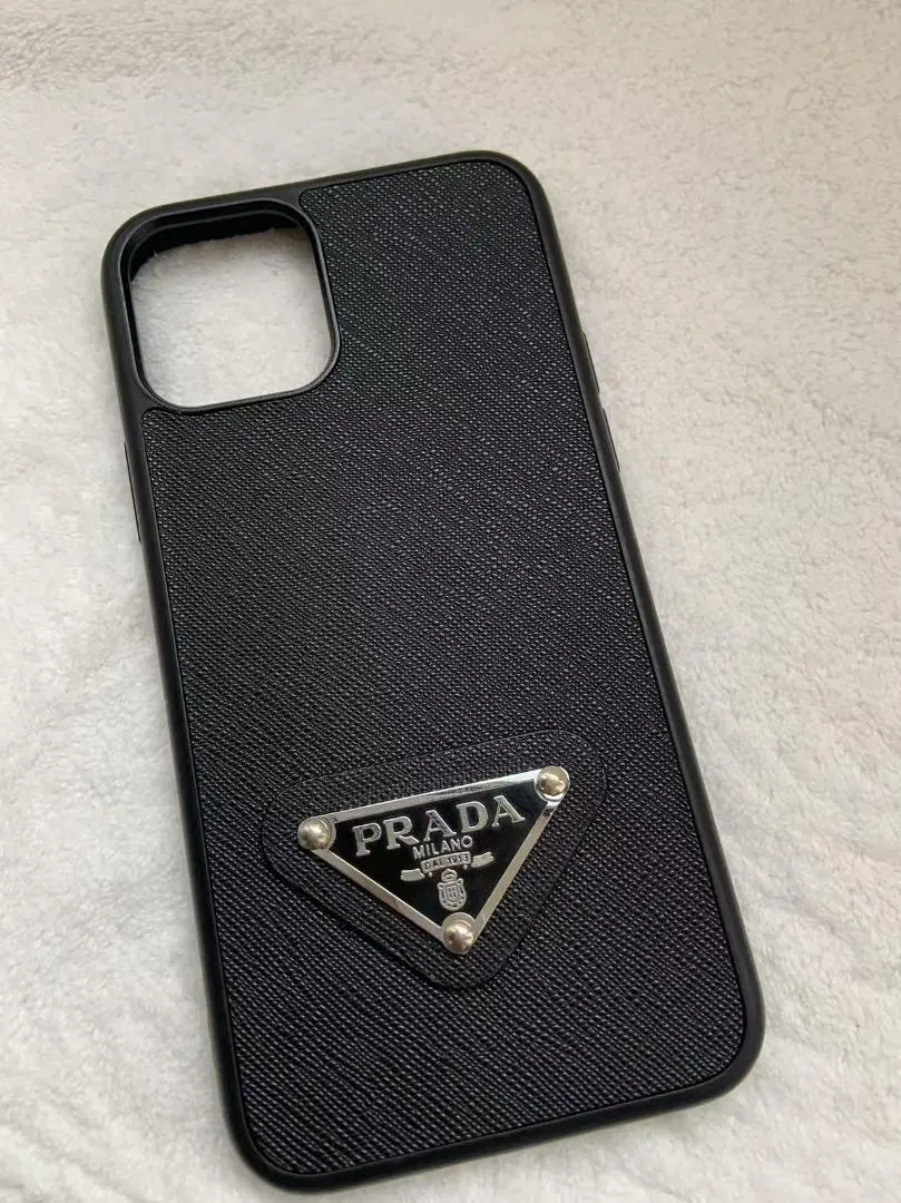 楽天市場】□極美品□ PRADA プラダ サフィアーノレザー iPhone