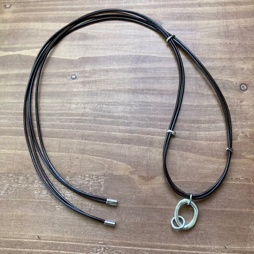 STRONG VOID ネックレス VOID LEATHER NECKLACE GOLD – STRONG
