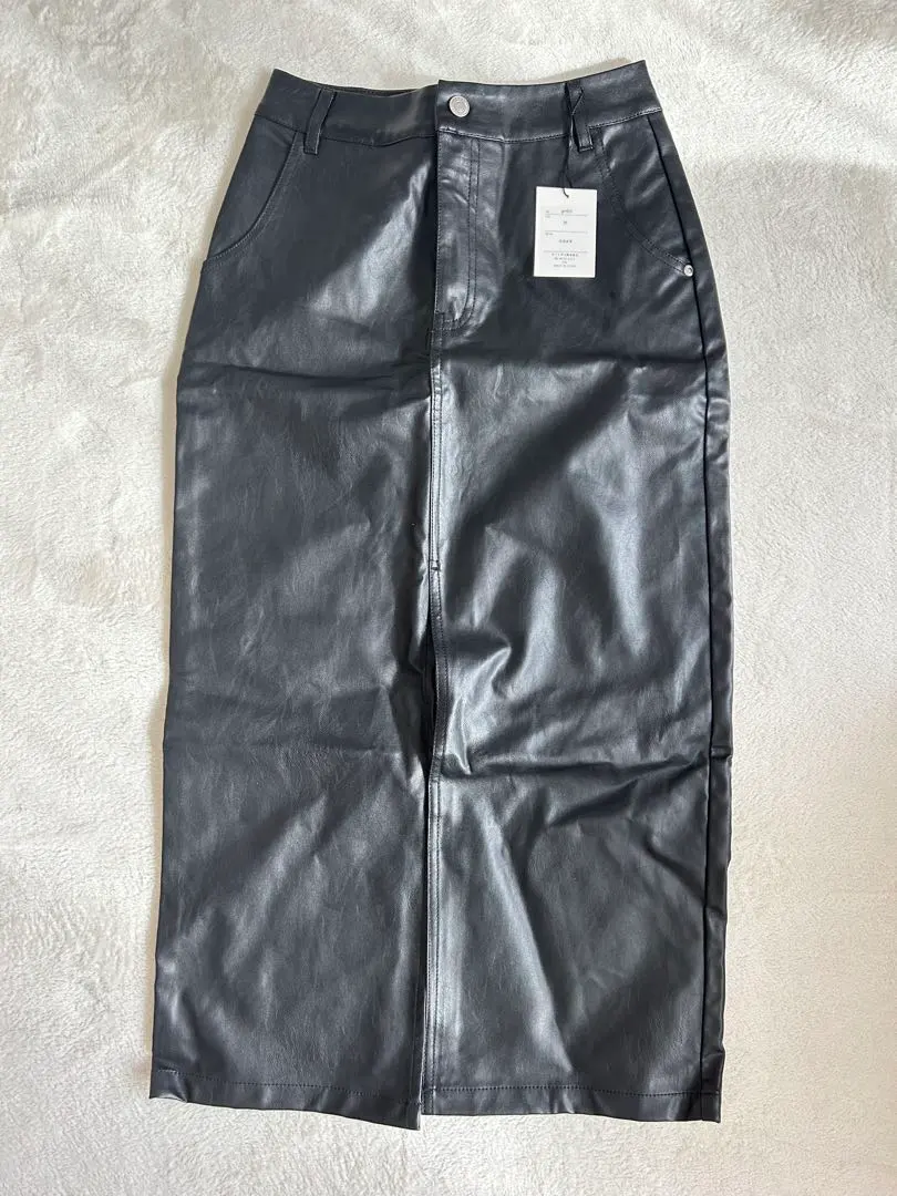 Thumbnail of GRL Black Faux Leather Tight Skirt, Size M