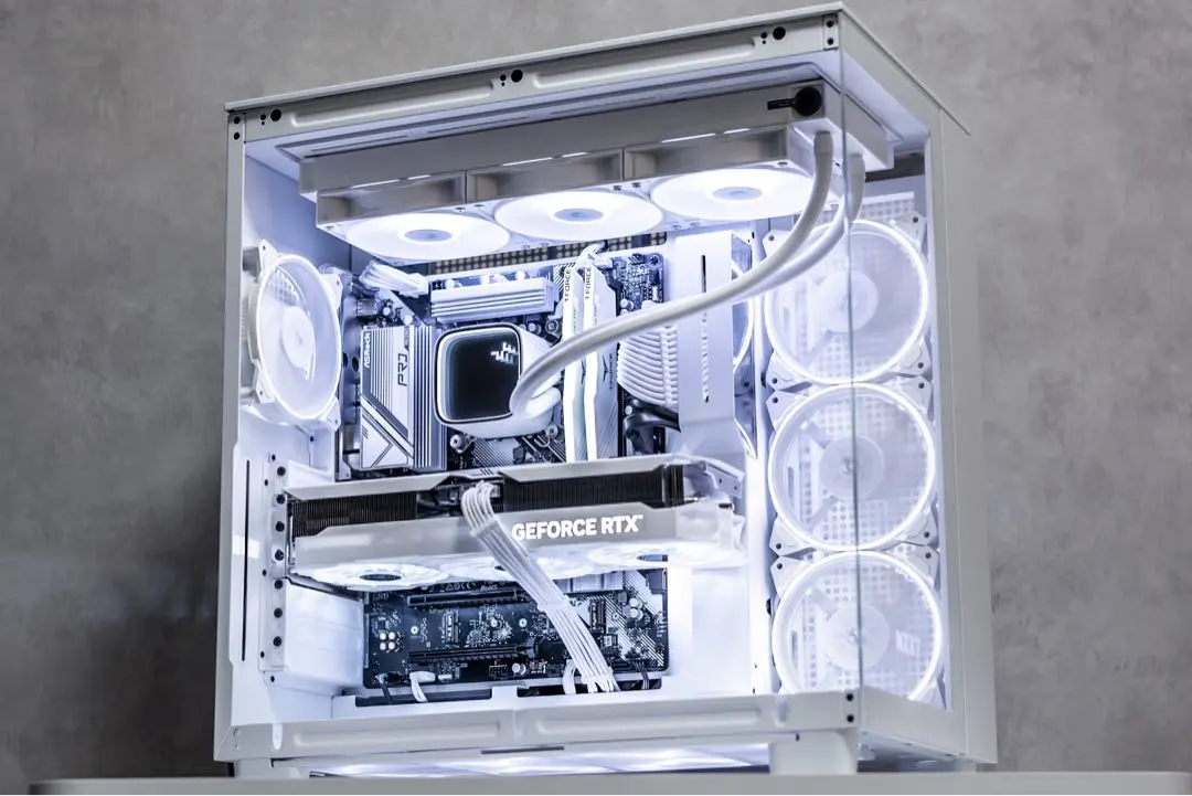 真倉満久薇専用 NZXT H5 ELITE CC-H51EW-0 真倉満久薇専用 NZXT H5 ELITE CC-H51EW-0 - メルカリ