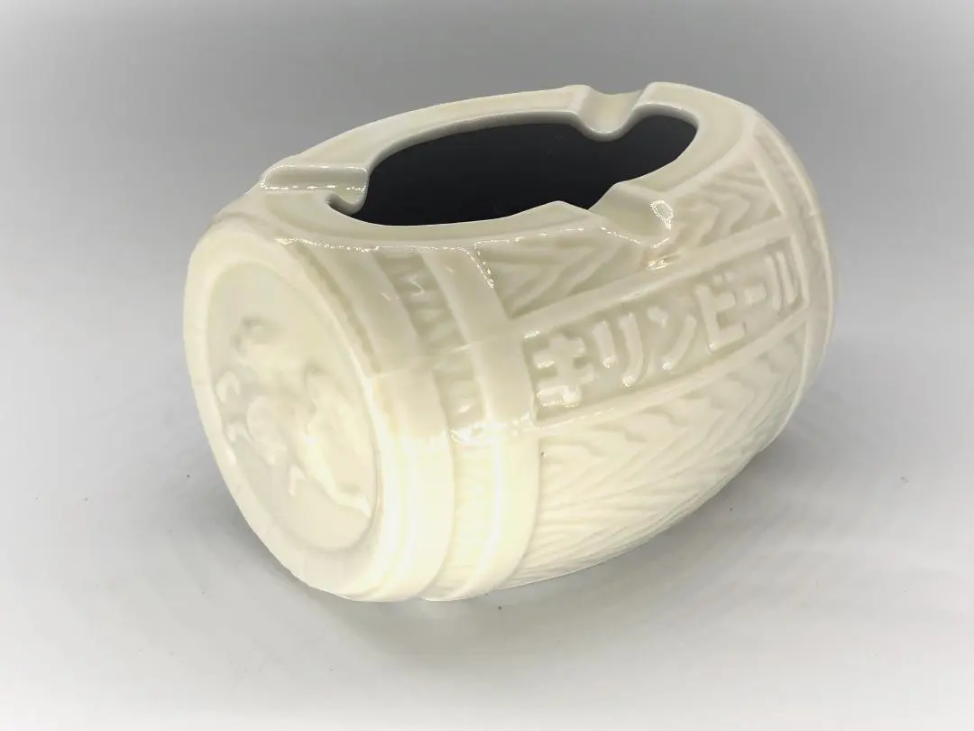 Thumbnail of 【 Kirin Brewery Novelty Ashtray 】 Barrel-shaped ceramic, Showa era, unused storage