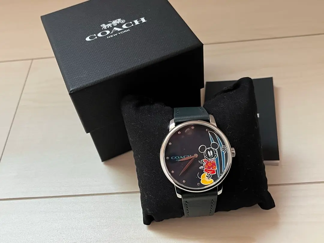 極美品！COACH ミッキーマウス 時計 極美品！COACH ミッキーマウス 時計