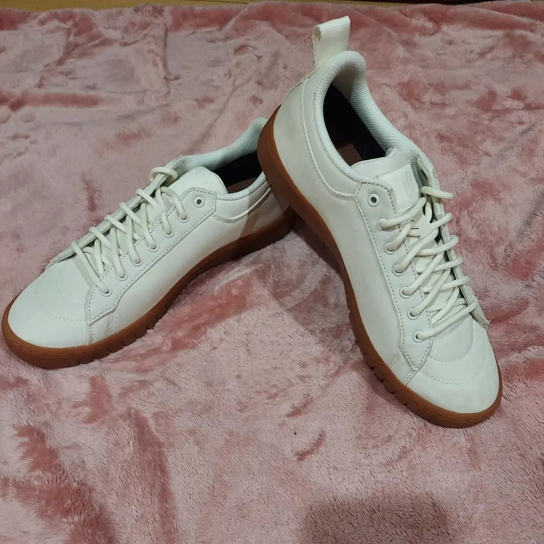新品未使用　本革ベージュ フラットシューズ【ASICSウノハ】 2025年最新】UNOHAの人気アイテム - メルカリ