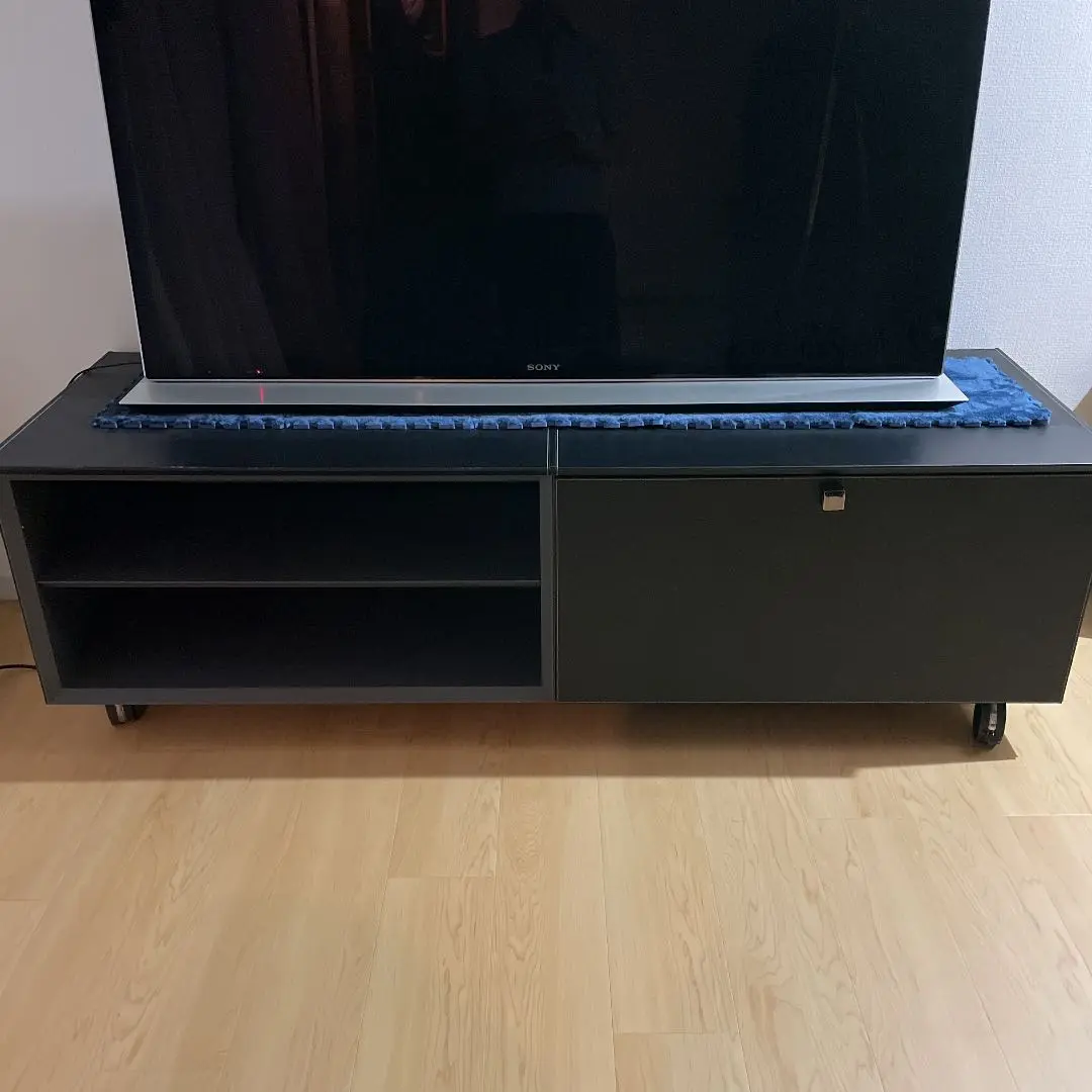 カッシーナ　傷　欠品 ブラック テレビ台 シンプルデザイン 2025年最新】テレビ台 カッシーナの人気アイテム - メルカリ